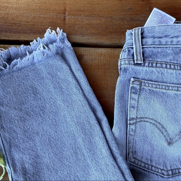 Levis Wedgie 25 - Picture 4 of 16